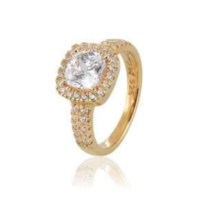 Glamorous ring