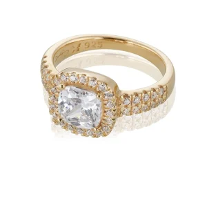 Glamorous ring
