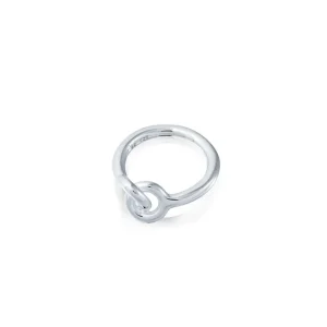The knot ring